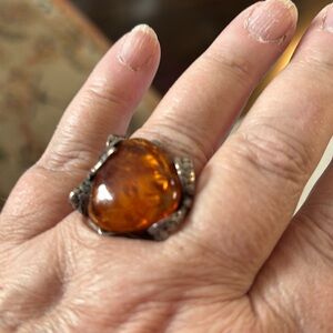 Vintage Amber Sterling Silver ring. Size 8